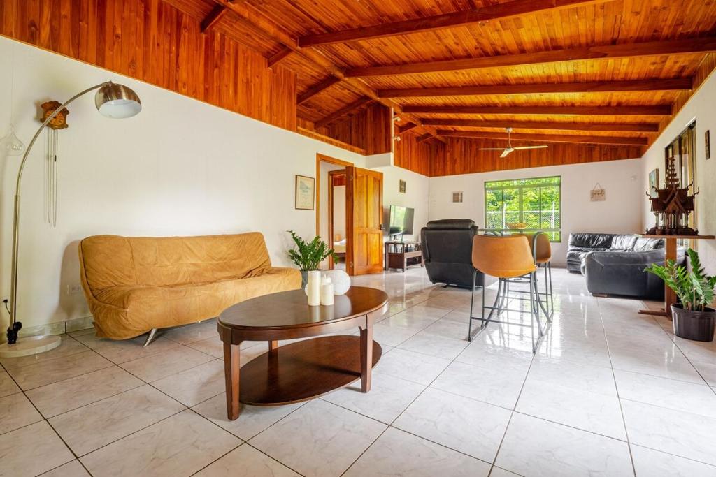 Private Gated Pickleball & Pool Retreat Near beach, Parrita (updated ...