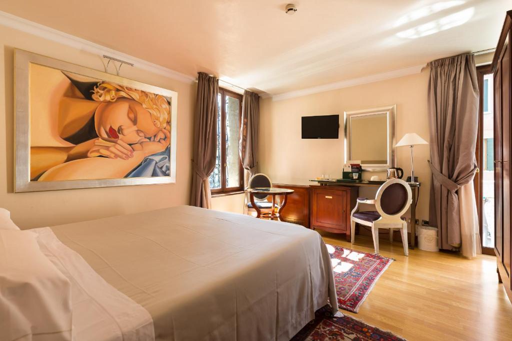 Hotel Liassidi Palace - Junior Suite With Canal View