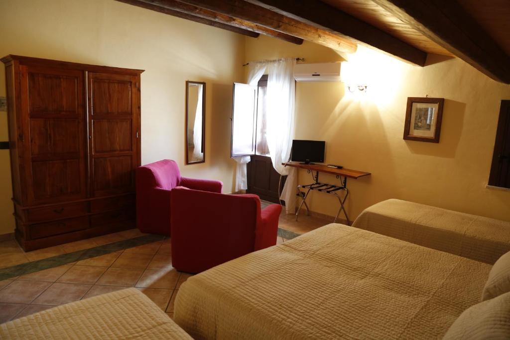 Posezení v ubytování Albergo La Fontanella
