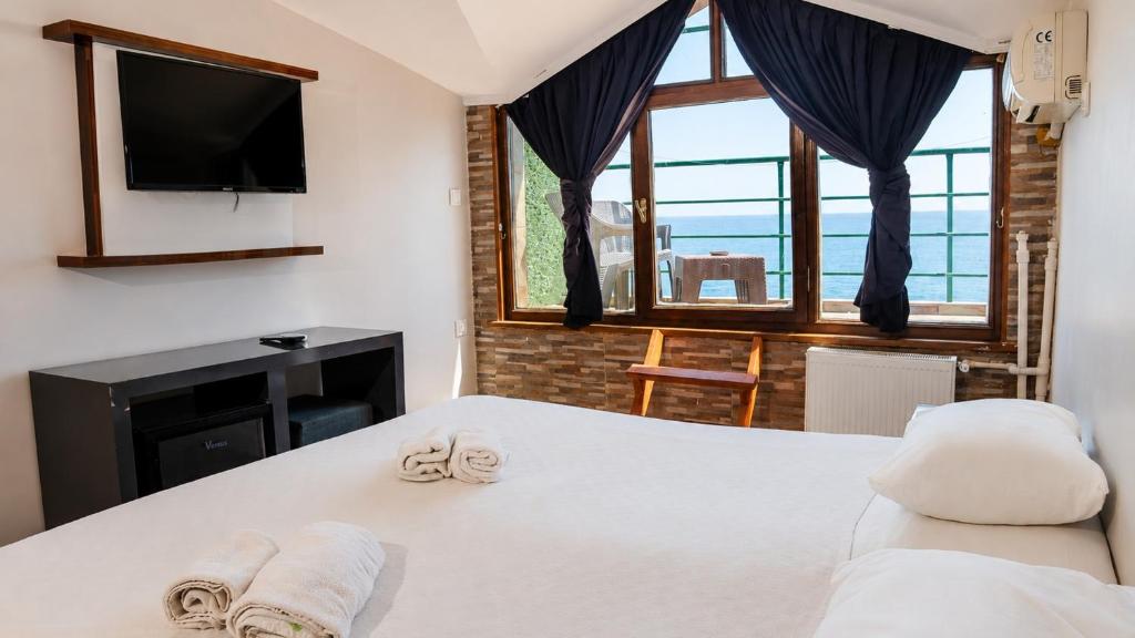 Odrys Beach Hotel & Resort - 