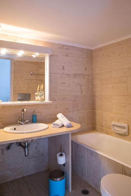 Primavera Paradise Apartments - 8