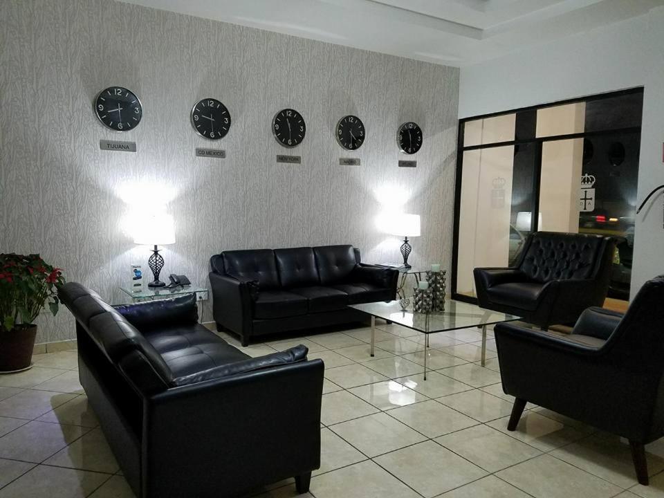 Posezení v ubytování Hotel Principado Tijuana Aeropuerto