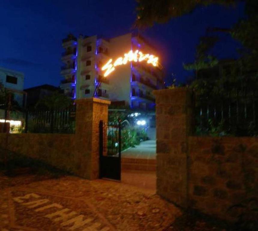 Budova, kde se aparthotel nachází