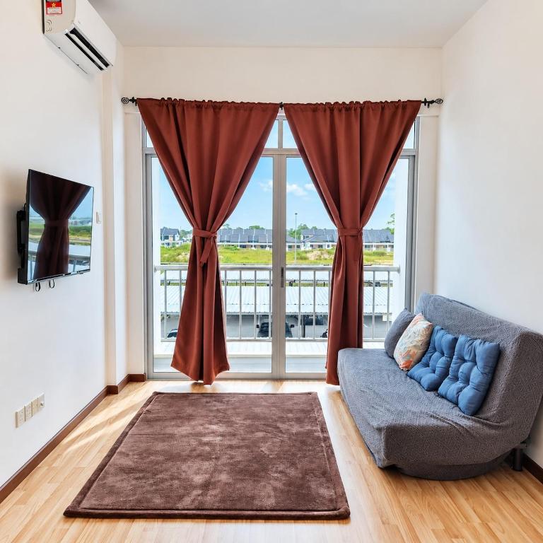 Smlll Image Small Family Retreat, 2BR, Pool, Pickleball & BBQ, Miri (updated prices ...