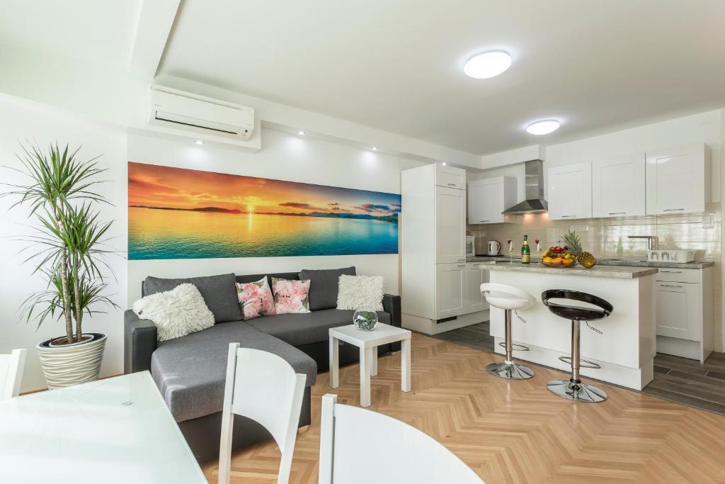 Kuchyň nebo kuchyňský kout v ubytování Apartment Petro Oldtown