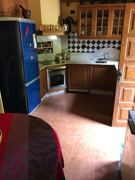 Kuchyň nebo kuchyňský kout v ubytování Villa Ayagaures