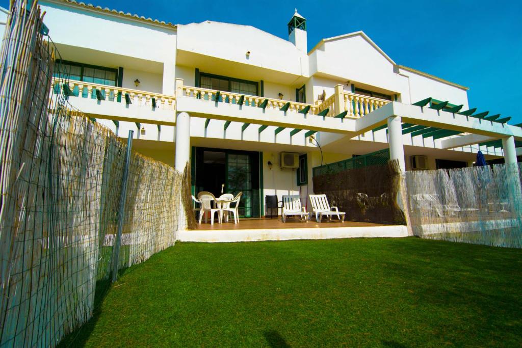 Balkón alebo terasa v ubytovaní Roquetas Beach and Playa Serena Golf Village
