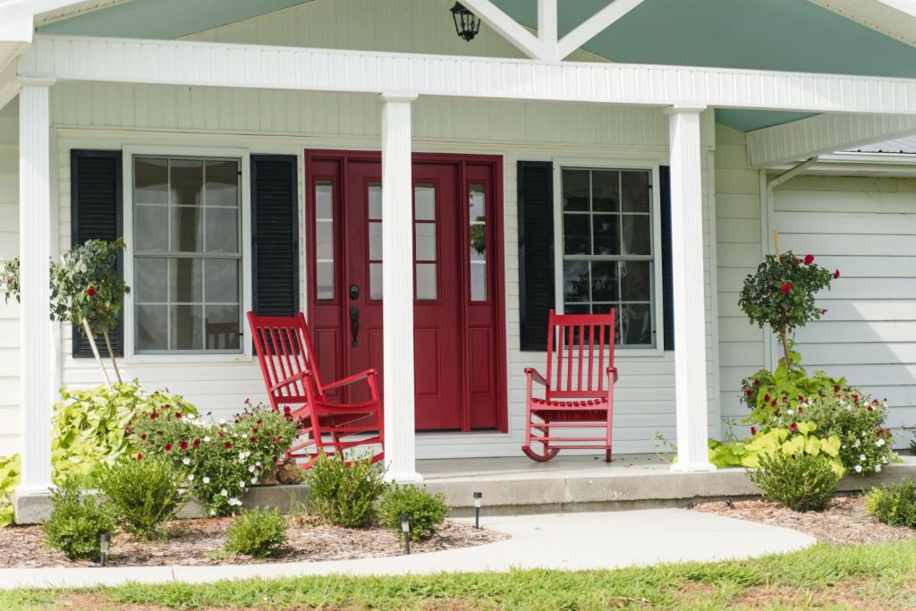 Grandma's Cottage Sleeps 10 - 4ベッドルームの家