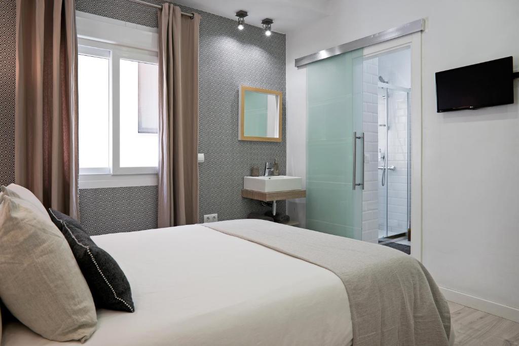 Posteľ alebo postele v izbe v ubytovaní Luxury Apartment Picasso by Nagoa Homes