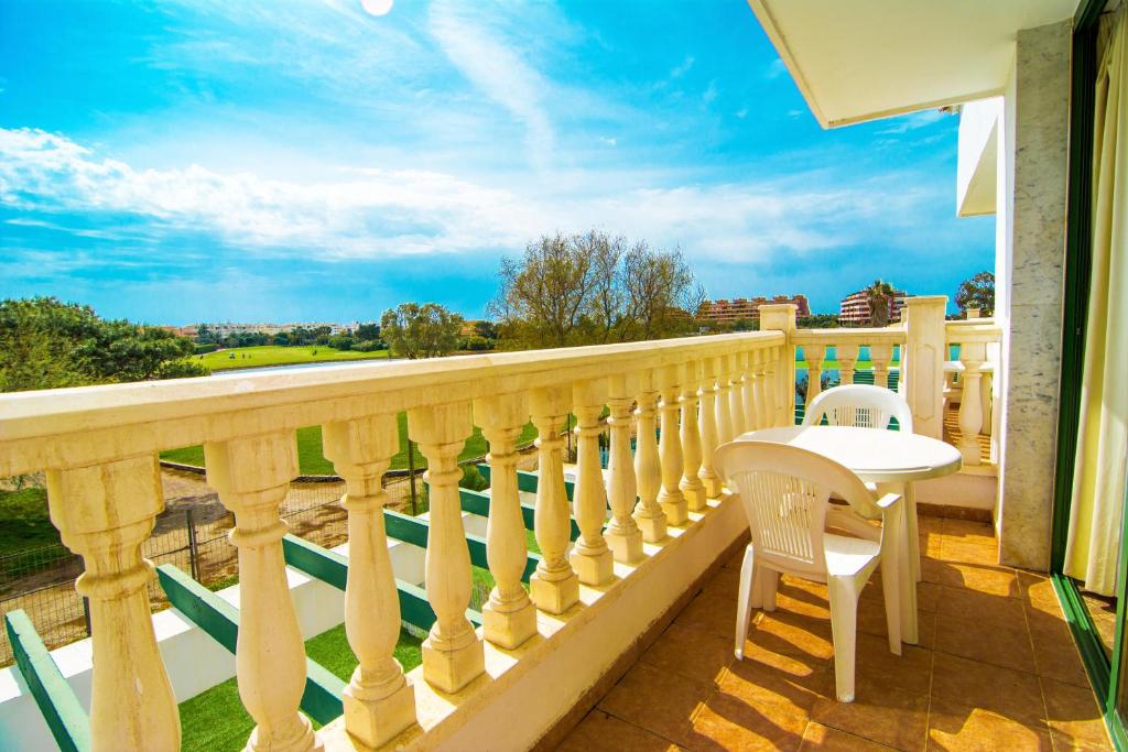 Balkón alebo terasa v ubytovaní Roquetas Beach and Playa Serena Golf Village