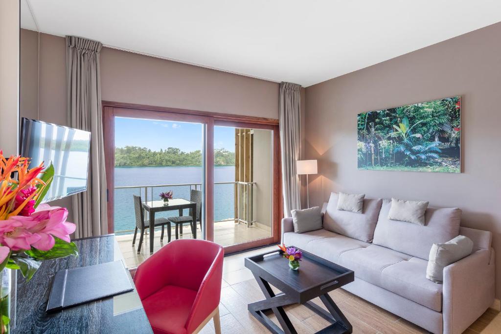 Posezení v ubytování Ramada Resort by Wyndham Port Vila