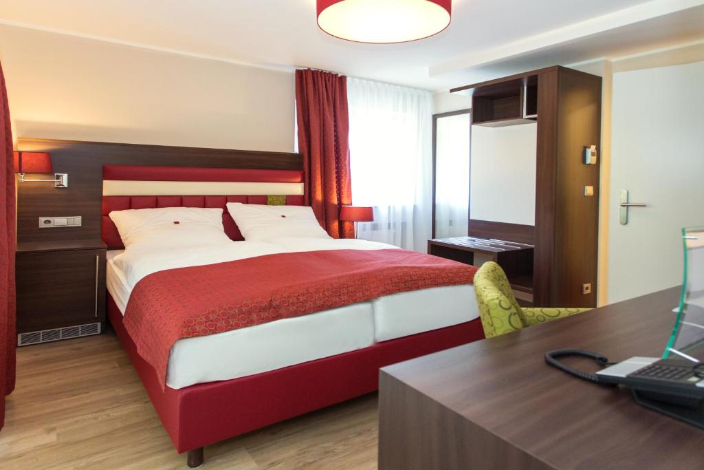 Thalhauser Mühle Hotel-Restaurant - Chambre Double De Luxe Avec Balcon