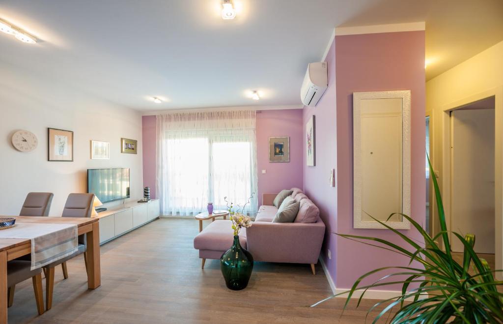 Posedenie v ubytovaní Apartment Tajana Residence