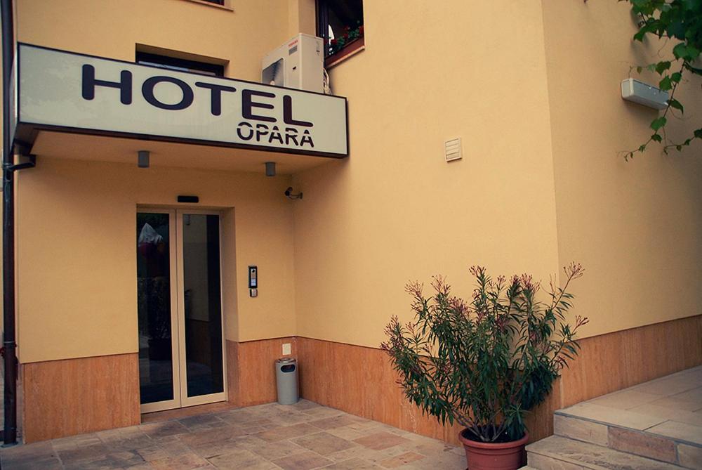 Fotografie z fotogalerie ubytování Hotel Opara v destinaci Trebnje
