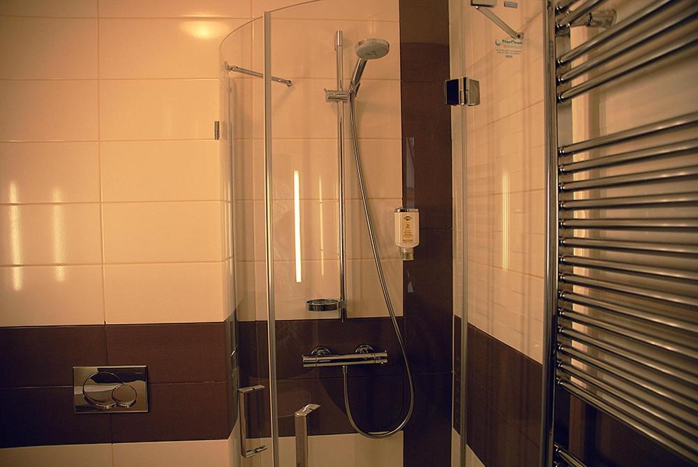 Koupelna v ubytování Hotel Opara