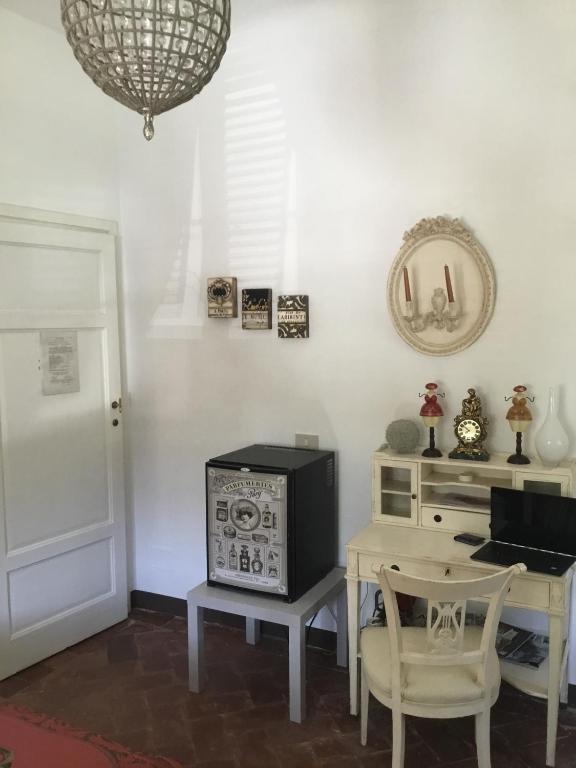 Villa Lucchesi - Double Room With Mountain View