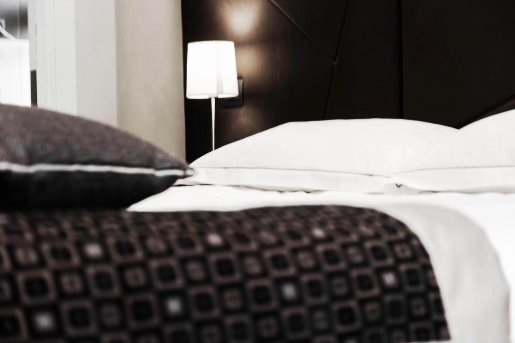 Hotel Principe Di Torino - Resim 23