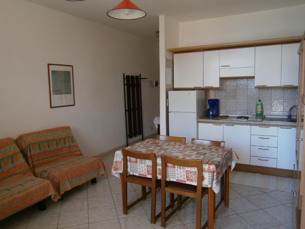 Kuchyň nebo kuchyňský kout v ubytování Residence Cascata Varone