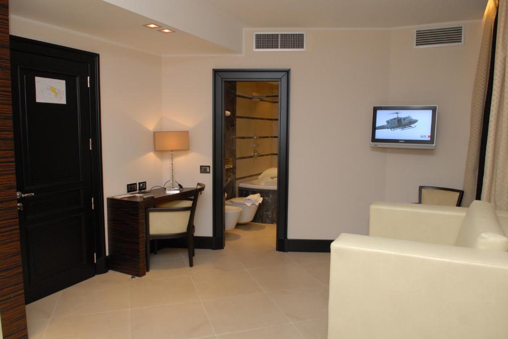 Koupelna v ubytování Hotel Excelsior