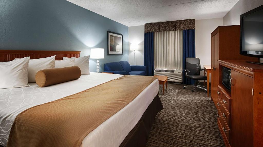 The Hotel at Dayton South photo