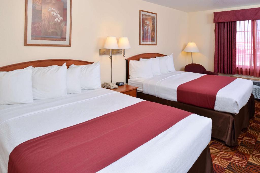 Best Western Laramie Inn & Suites - Habitación Con 2 Camas Grandes - No Fumadores