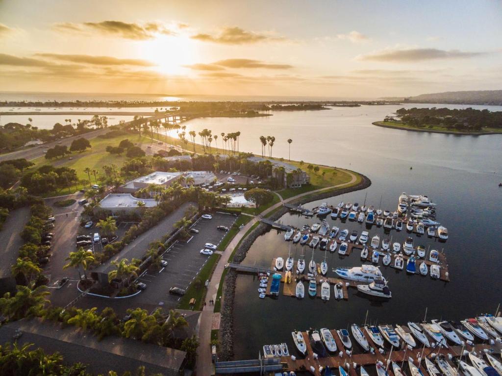 The Dana on Mission Bay photo