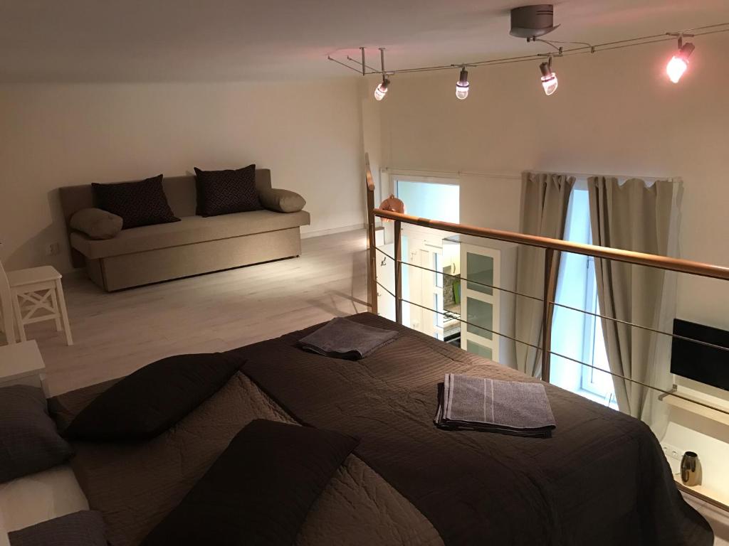 Posteľ alebo postele v izbe v ubytovaní Goldcentral Gozsdu Apartment-Downtown Prime Location