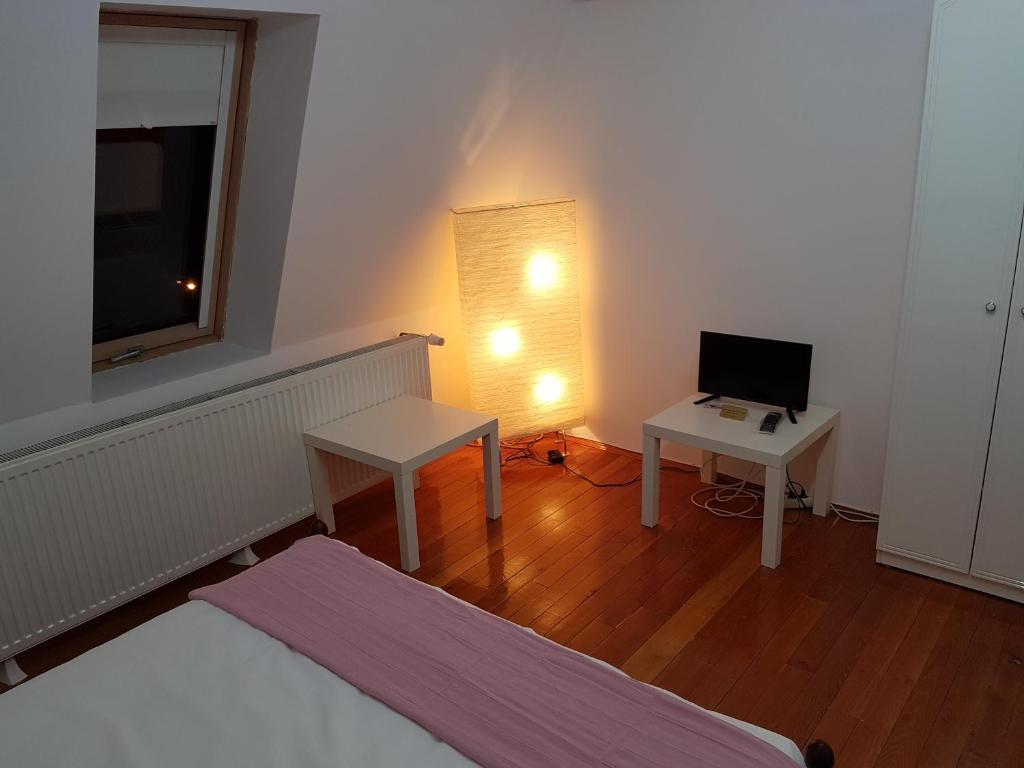 Bucharest Boutique Accommodation by Hotels - Resim 32