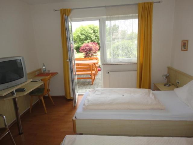 Landgasthof Traube - Double Room