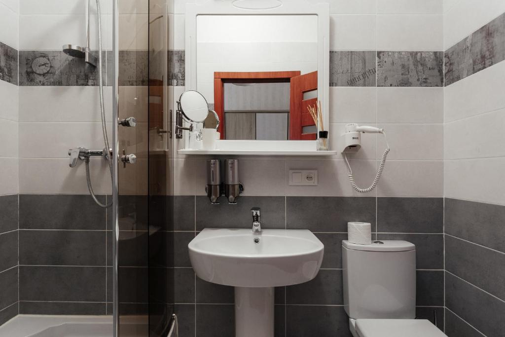 Koupelna v ubytování NoName Hotel Odessa