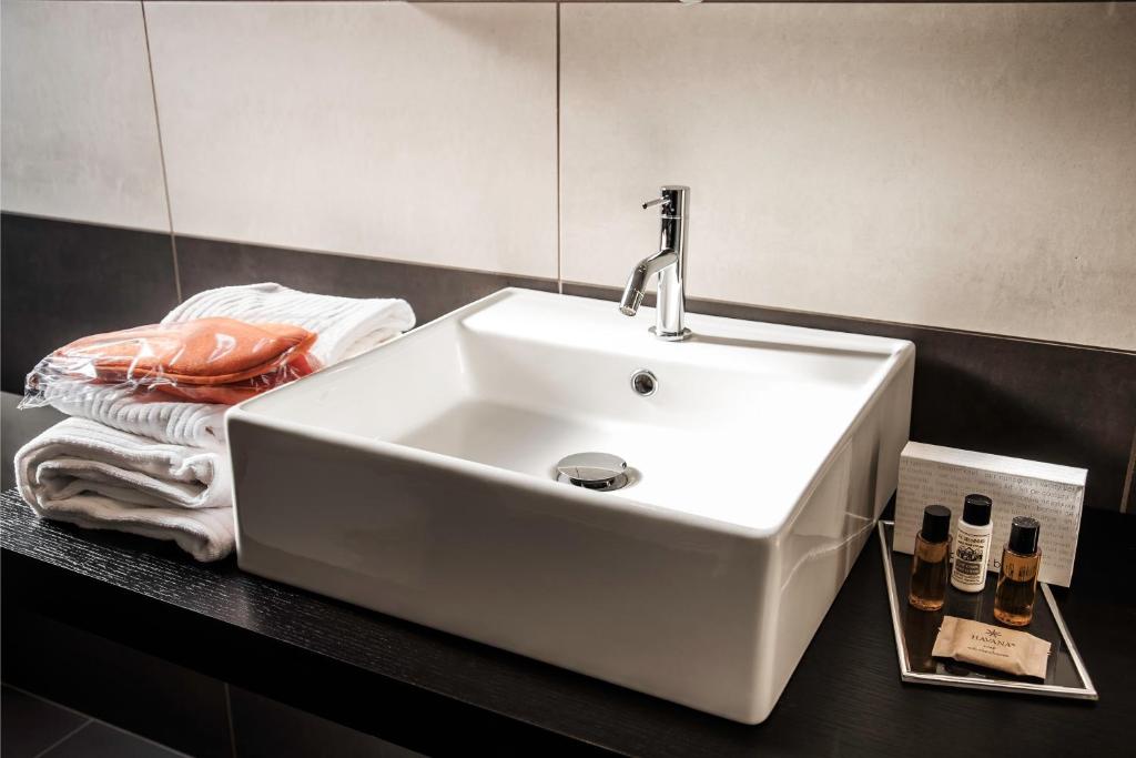 Hotel Principe Di Torino - Resim 7