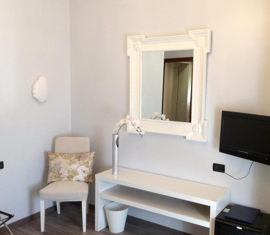 TV a/nebo společenská místnost v ubytování Hotel Ponte Sassi