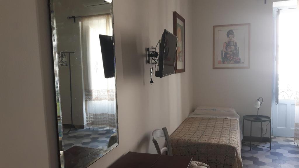 TV a/nebo společenská místnost v ubytování Casa Maltese ri Scicli