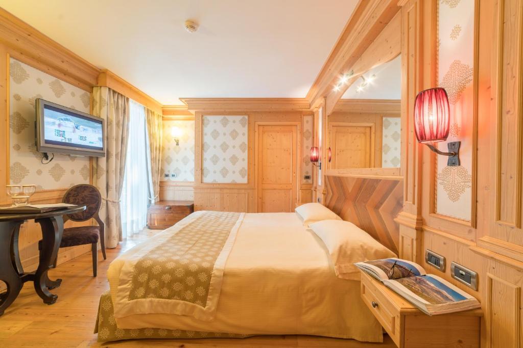 Cristal Palace Hotel
