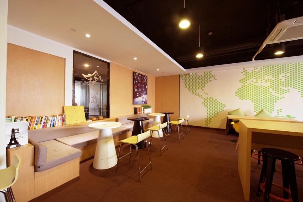 Φωτογραφία από το άλμπουμ του IU Hotel Xian Xijing Hospital Tonghuamen Subway Station στη Σιάν