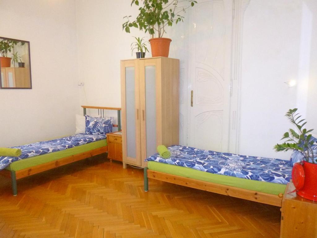 Postel nebo postele na pokoji v ubytování Gaia Astoria