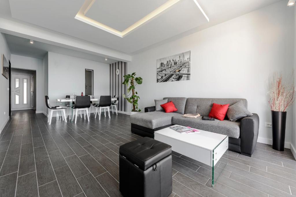 Posedenie v ubytovaní Apartment LaVilla