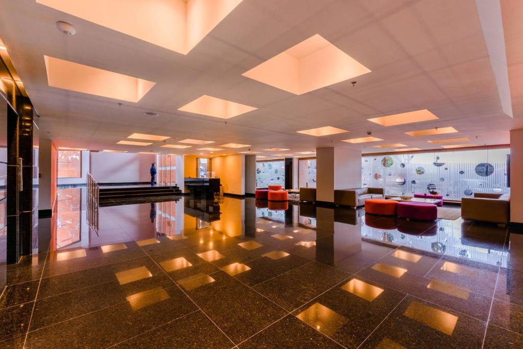 Amoblado Centro Internacional, Bogotá - Apartamento