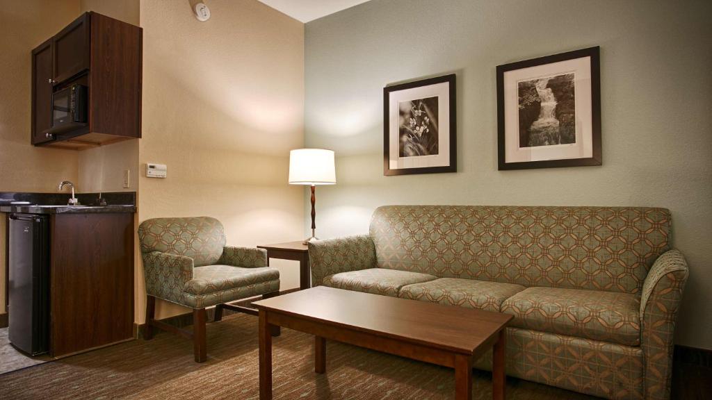Best Western Plus Texarkana Inn and Suites - King Suite Con Sofá Cama - No Fumadores