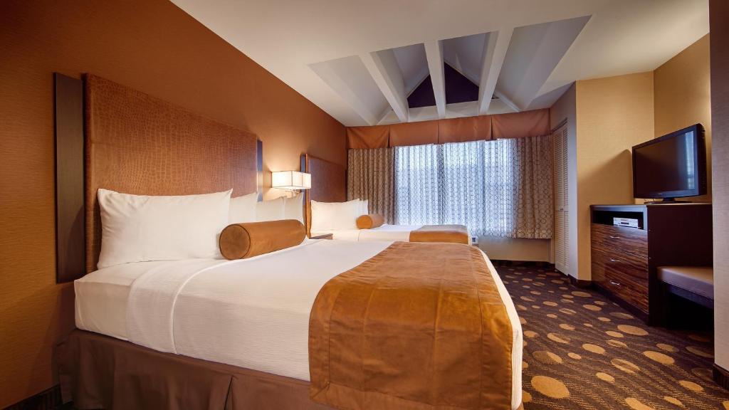 Best Western Plus Suites Hotel Coronado Island