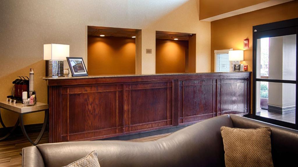 Best Western Executive Inn Kenosha - Pleasant Prairie photo
