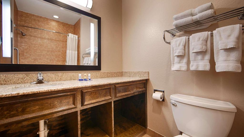 Best Western Plus Palo Alto Inn and Suites - Presidential Suite - Non-Smoking