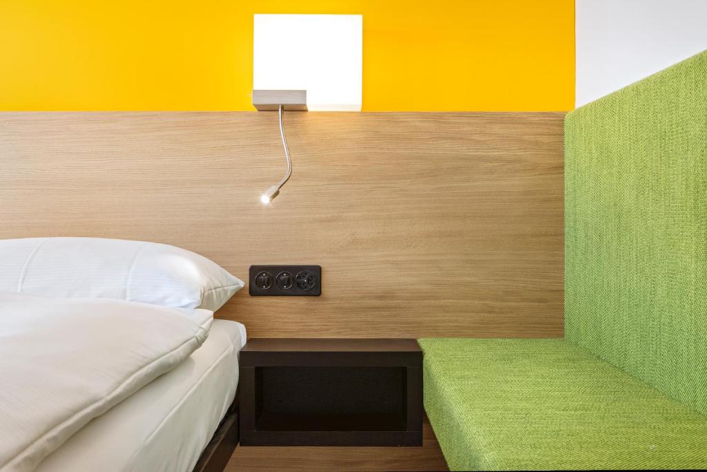 Züri by Fassbind - Resim 15