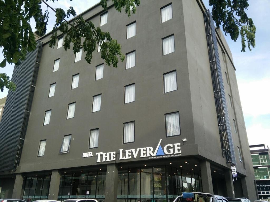 a large building with a sign on it at The Leverage Business hotel (Skudai) in Johor Bahru