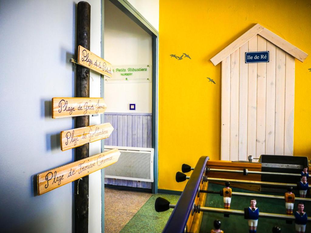 Fitness centrum a/nebo fitness zařízení v ubytování Village Vacances Passion Ré La Blanche