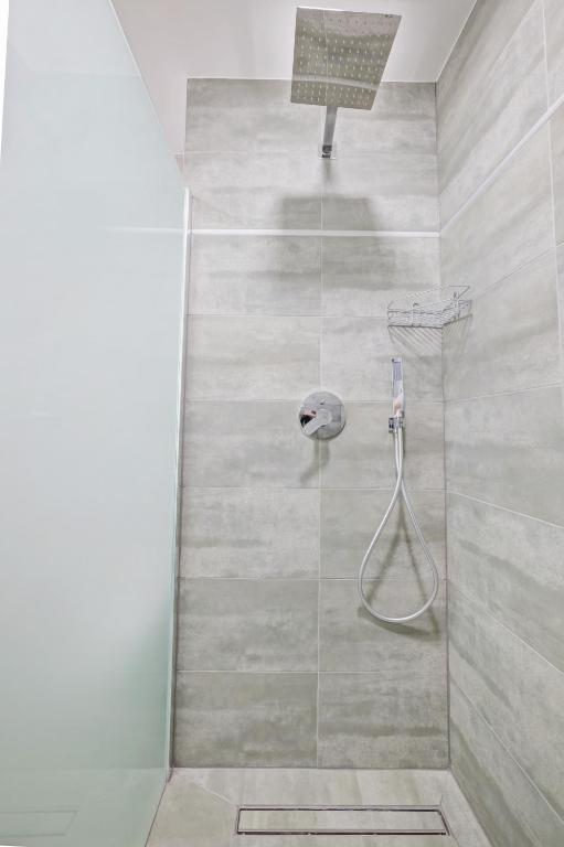 Good Time Apartments Bóżnicza 1 & Małe Garbary 8 - Centrum Poznania, 2 min od Starego Rynku - 5