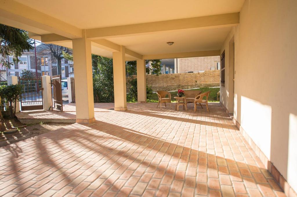 Patio alebo iná vonkajšia časť ubytovania Villa Finella
