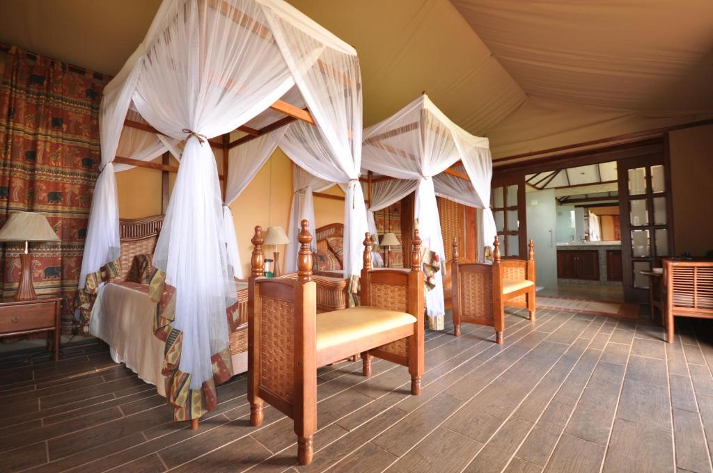 Restaurace v ubytování Kilima Safari Camp