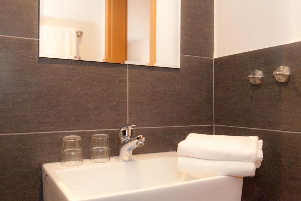 Hotel Gasthof Metzgerei Lamm - Benedikt Rückel - Comfort Triple Room