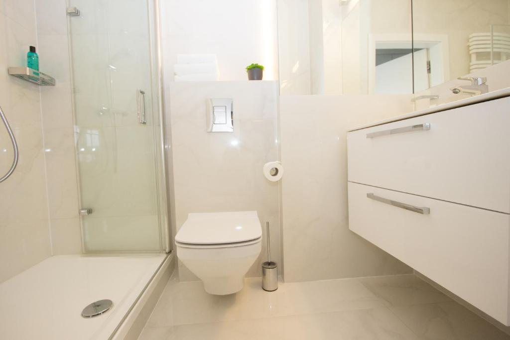 Lenzo Apartments - 9